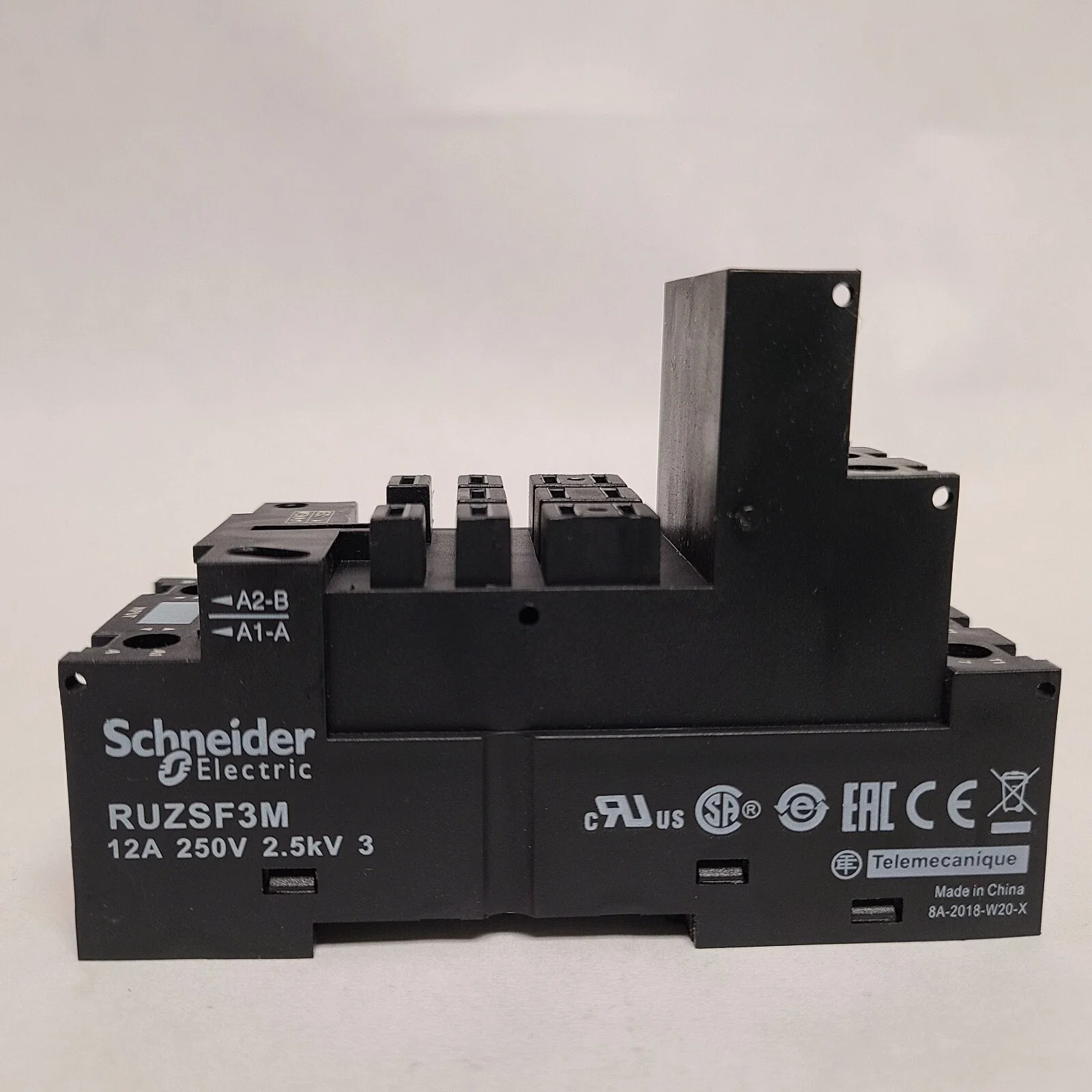 10 piezas RUZSF3M Enchufe RUZ- contacto separado -12 A - 250 V - conector