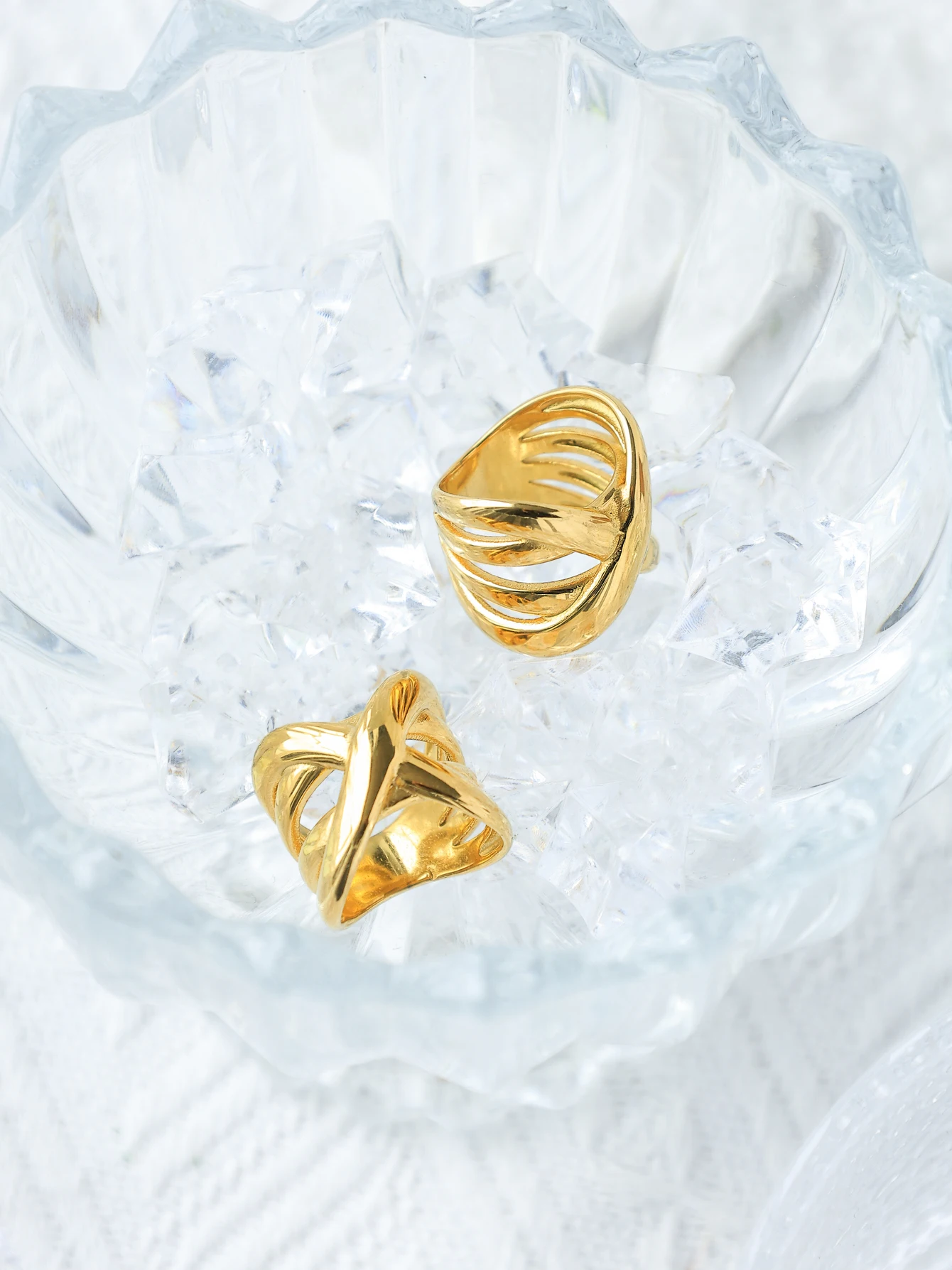 May@Rz A Exquisite … - image