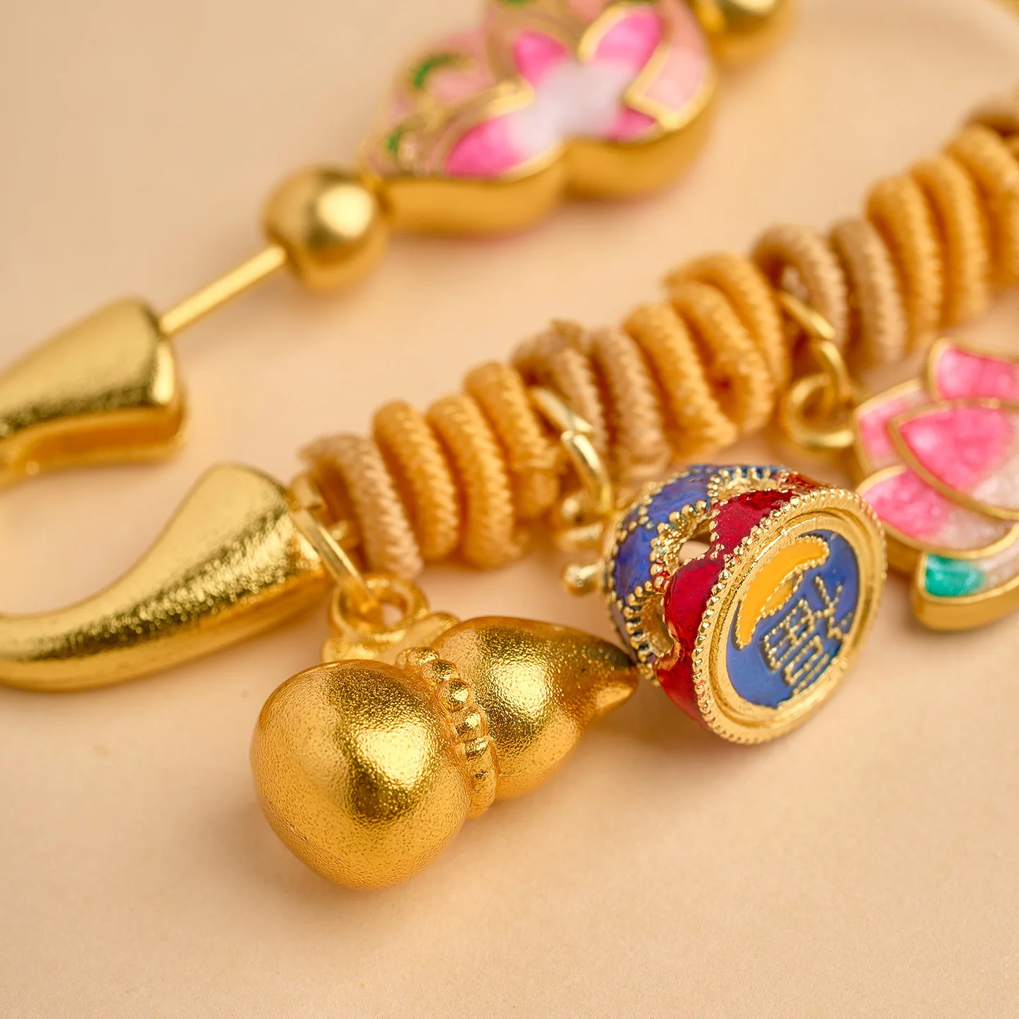 Pin Pregnant Women's Anti-Scare Brooch Ping Health Guardian Lucky Gold Plated Jewelry