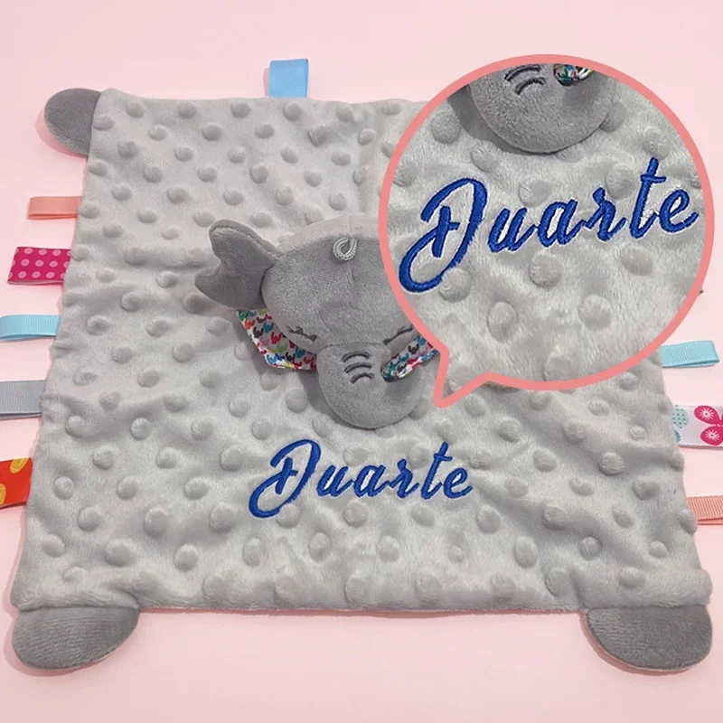 Gepersonaliseerde Baby Voornaam Trooster Deken Baby Pluche Knuffel Aangepaste Zintuiglijke Deken Bunny Olifant Kalmeren Sussen Handdoek