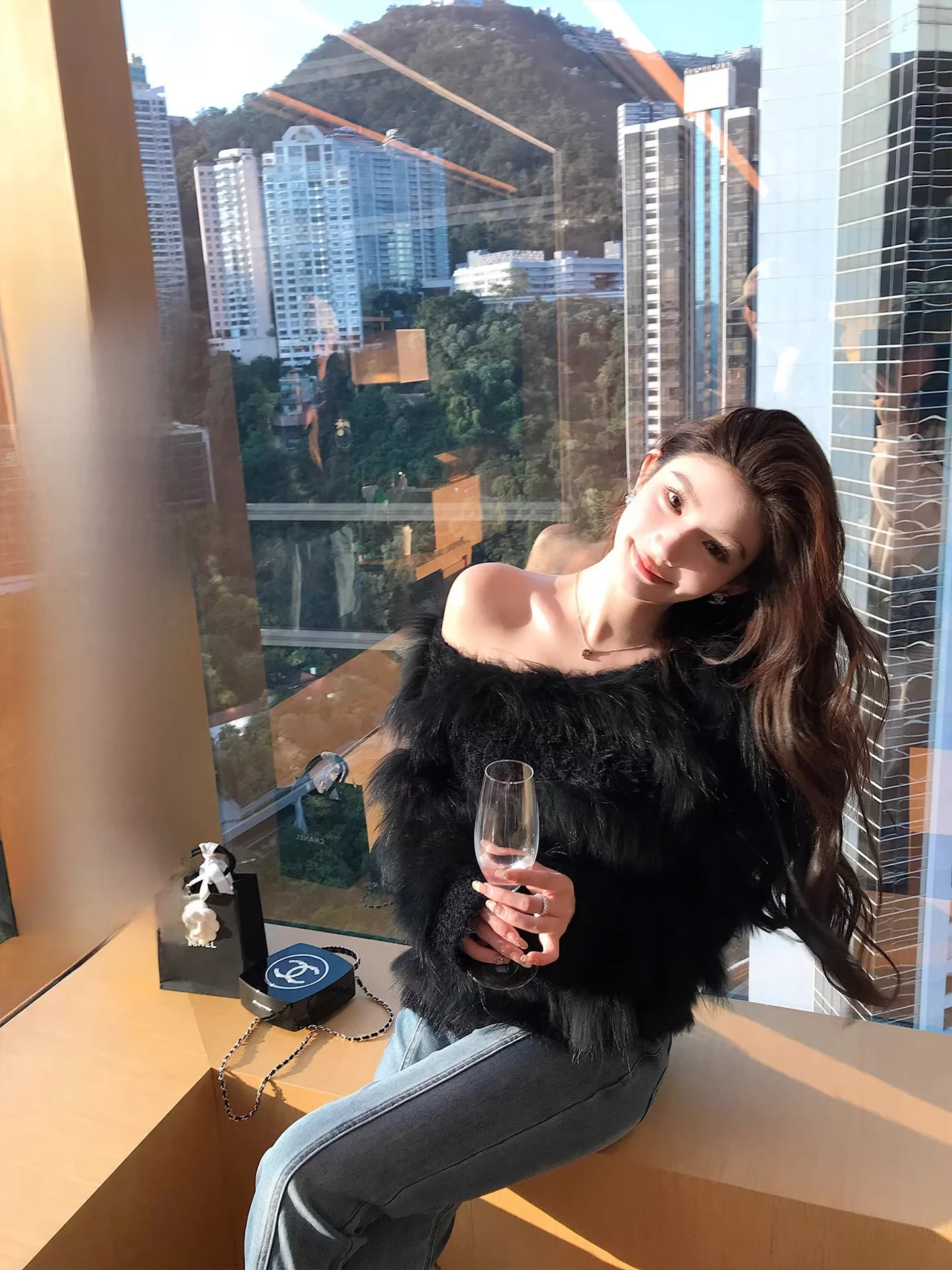 

Romantic Early Spring Heavy Work Feather Silk Rabbit Fur Hollow out Sweater Women's Casual Sle round Ne Long Sve Knitt...