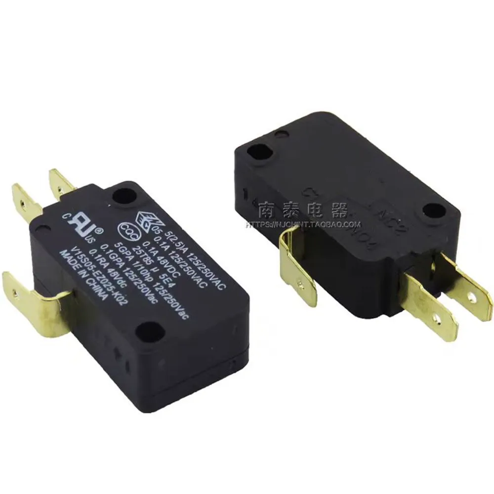 

Оригинальный новый 100% микропереключатель V15S05-EZ025-K02 V15S05 5A 125/250 В переменного тока 3 контакта