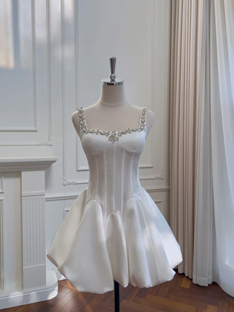 허리 조임과 반짝이는 다이아몬드가 있는 엘레 오르트 퍼피 스커트 여성용 드 글리치 하이 웨이스트 볼 가운 파티용