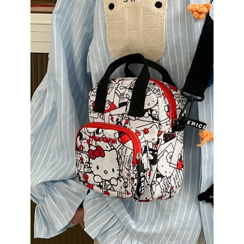 حقيبة ظهر للأطفال من Hello Kittys حقيبة كتف كرتونية لطيفة جديدة حقيبة يد بسيطة للترفيه حقيبة كروس على شكل شخصية أنيمي حلوة