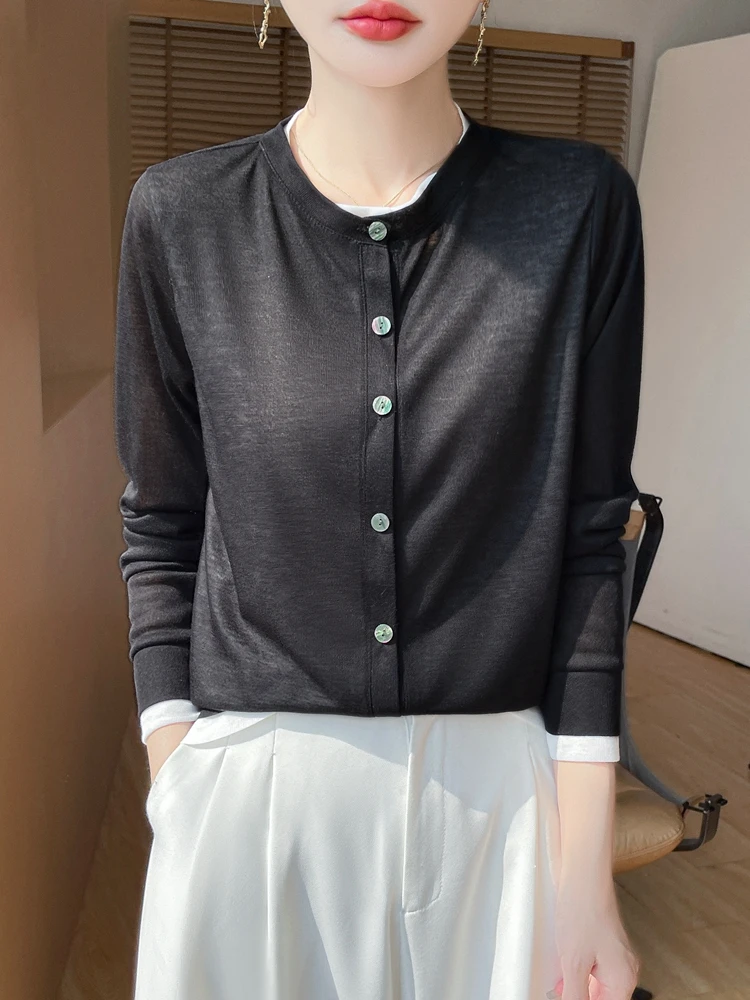 2025 Nuova Primavera Estate Fine Filato Cardigan Sottile O-Collo Lavorato a Maglia Falso in Due Pezzi Manica Lunga Vestiti da Donna Moda Elegante Magliette E Camicette