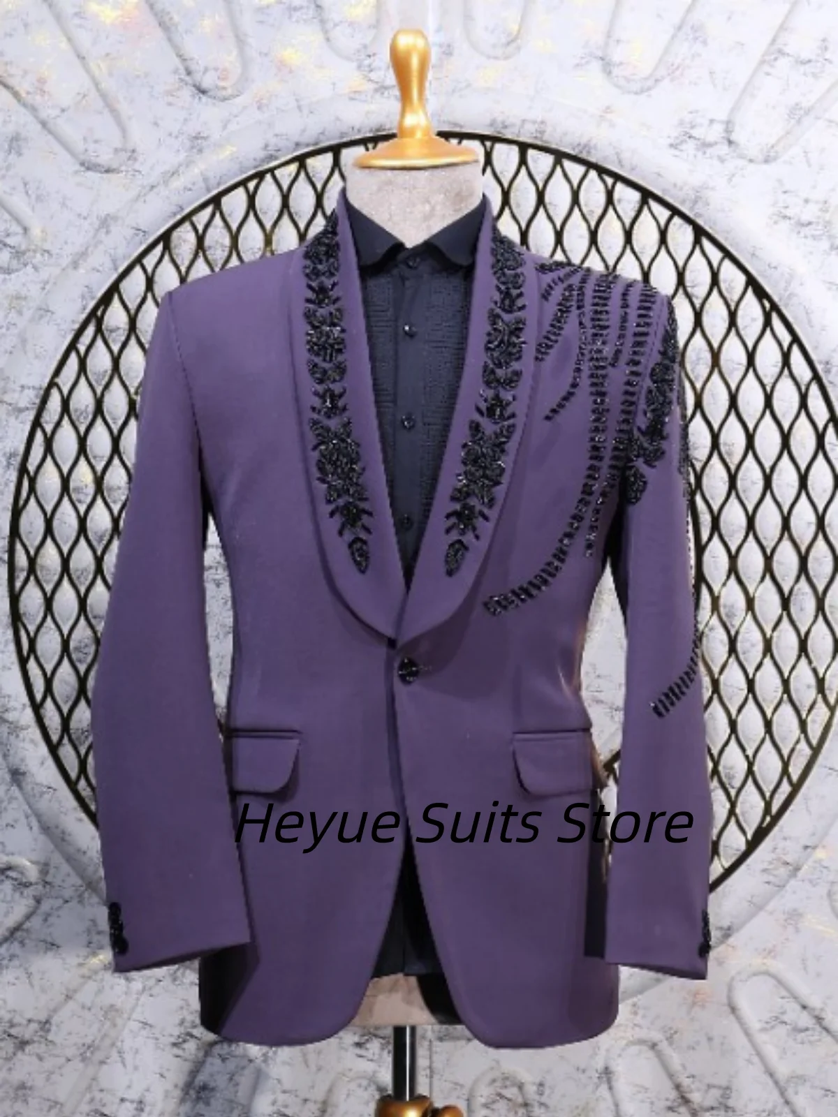 

Элитные мужские костюмы фиолетового цвета класса люкс, индивидуальный пошив, приталенный крой, с шалевым воротником, свадебные смокинги для жениха, с блестящей вышивкой бисером, комплект из 2 предметов