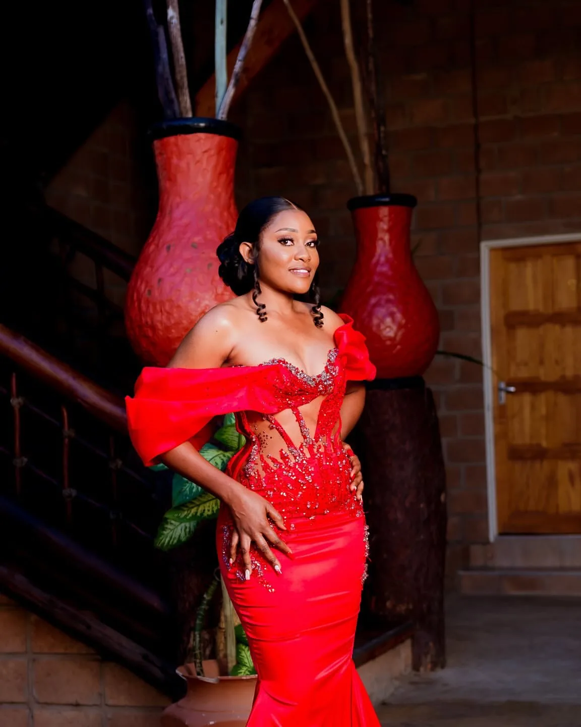 Sirena roja 2025 vestidos de fiesta apliques con cuentas satén noche Formal fiesta cumpleaños vestidos ZJ261