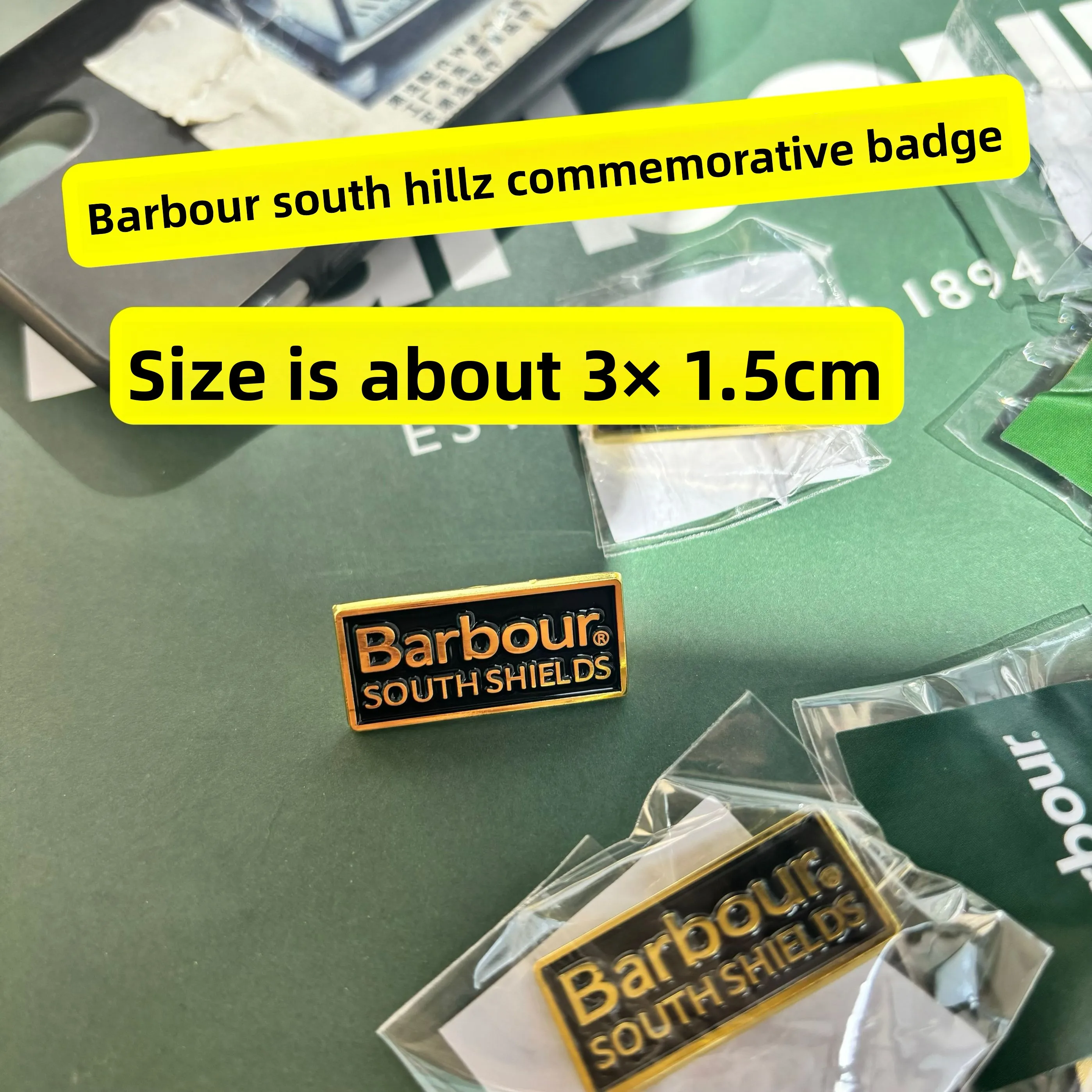 

Брошь со значком Барbour, адрес фабрики South Shields — эксклюзивный выпуск, ультра — уникальный и необычный подарок