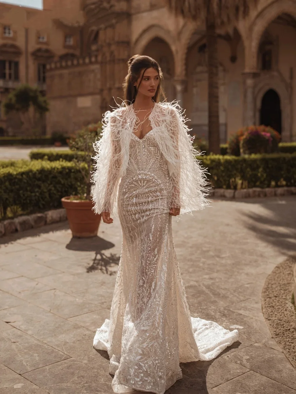 우아한 웨딩 드레스 스팽글 비즈 장식 인어 신부 가운 케이프 깃털 스파게티 스트랩 맞춤형 베스티도스 데 노비아