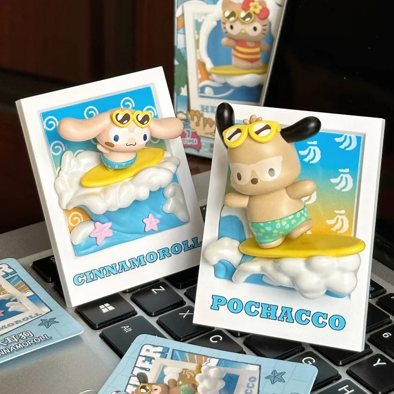 

Подлинная серия Hello Kitty для летнего серфинга Kuromi, магнитная наклейка на холодильник, слепая коробка, наклейка на холодильник, украшения на холодильник