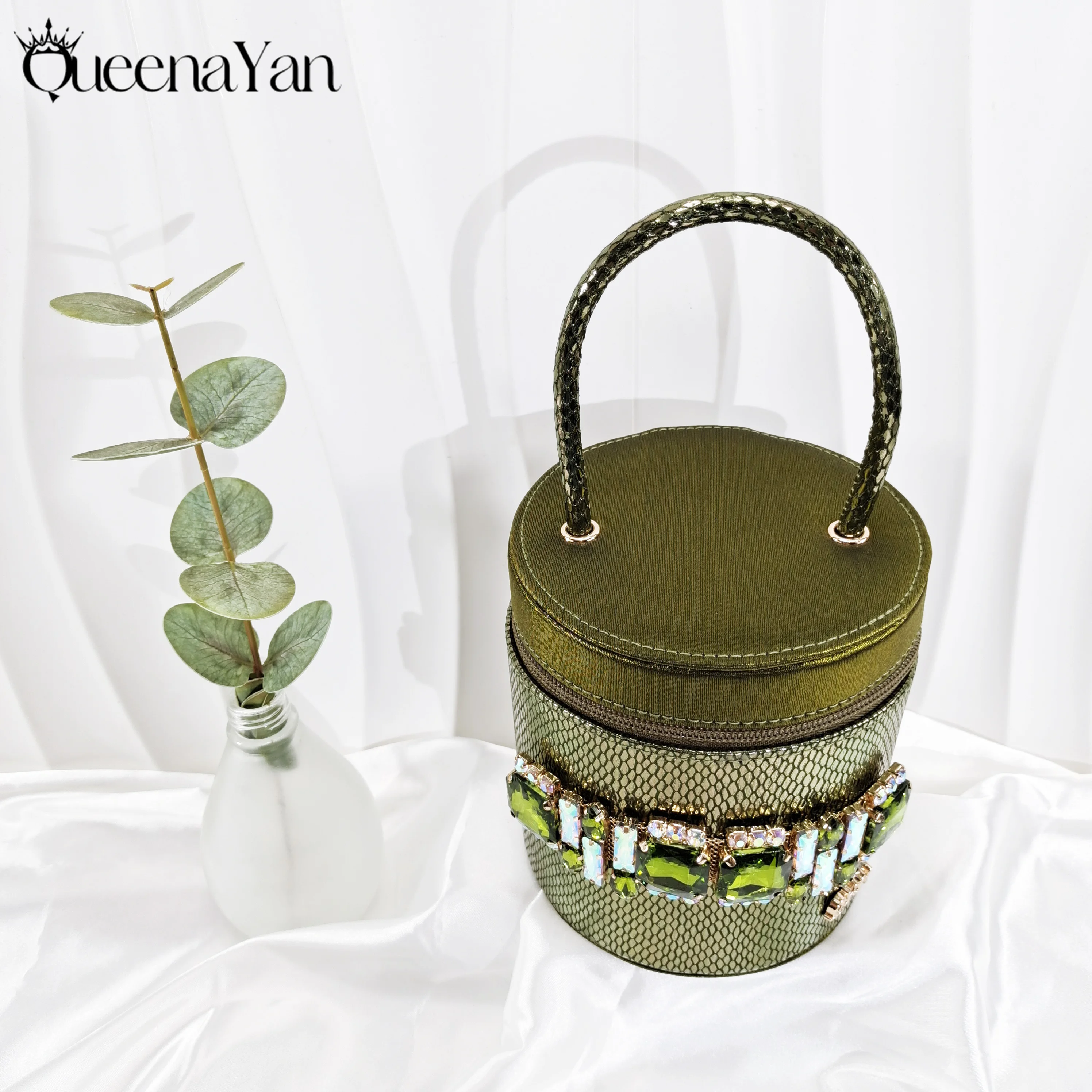 Queena Yan Nigerian-Inspired Rhinestone High Heels With Olice Bucket Bag Fashionable Womens Footwear And Accessories Set