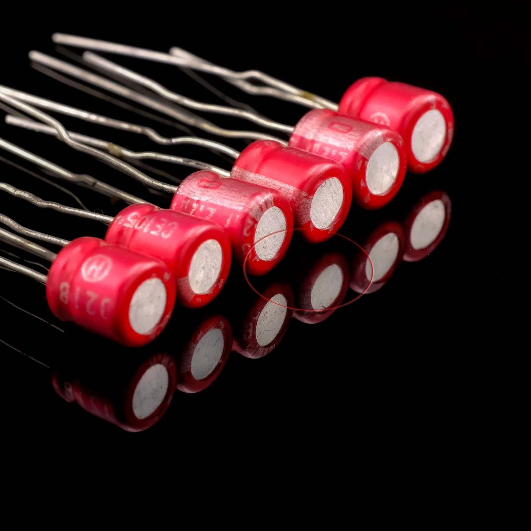 30pcs for Japan ELNA Red Sleeve Copper Lead Hi-Fi Coupling Electrolytic Capacitor 16V2.2UF For Walkman Sound Card Decoder