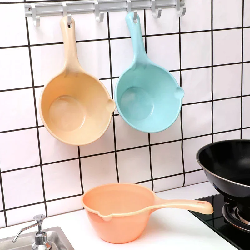For Watering Flowers Bathing Plastic Water Ladle Bath Ladle Dippers Water Bath Scoop Bathroom Water Scoop Cup