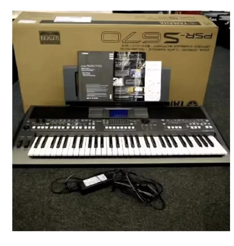 

Совершенно новый PSR S670