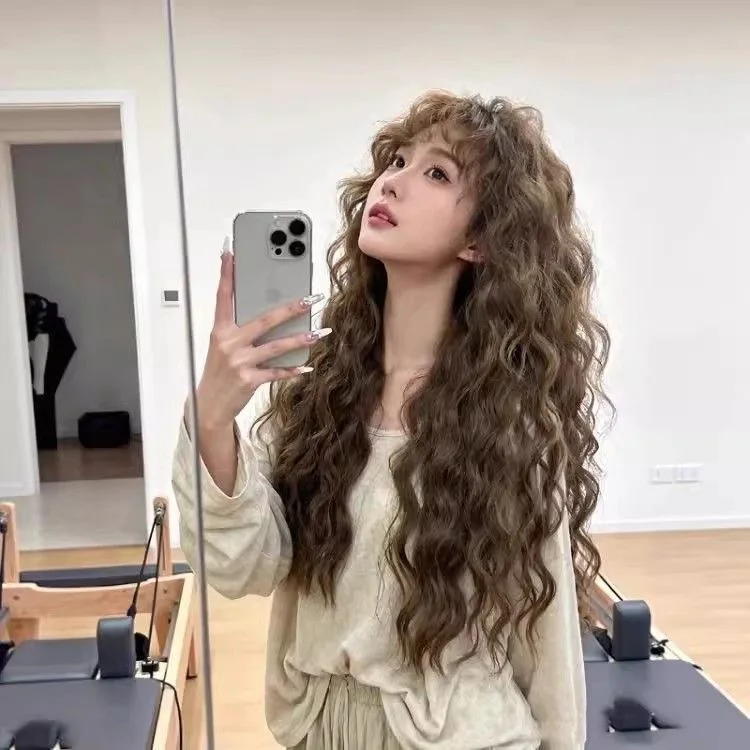 

Synthetic Women's Korean-style Woolly Waves Bangs Long Wavy Hair Cold Brown Egg Curl Daily Realistic Human Hair Wig