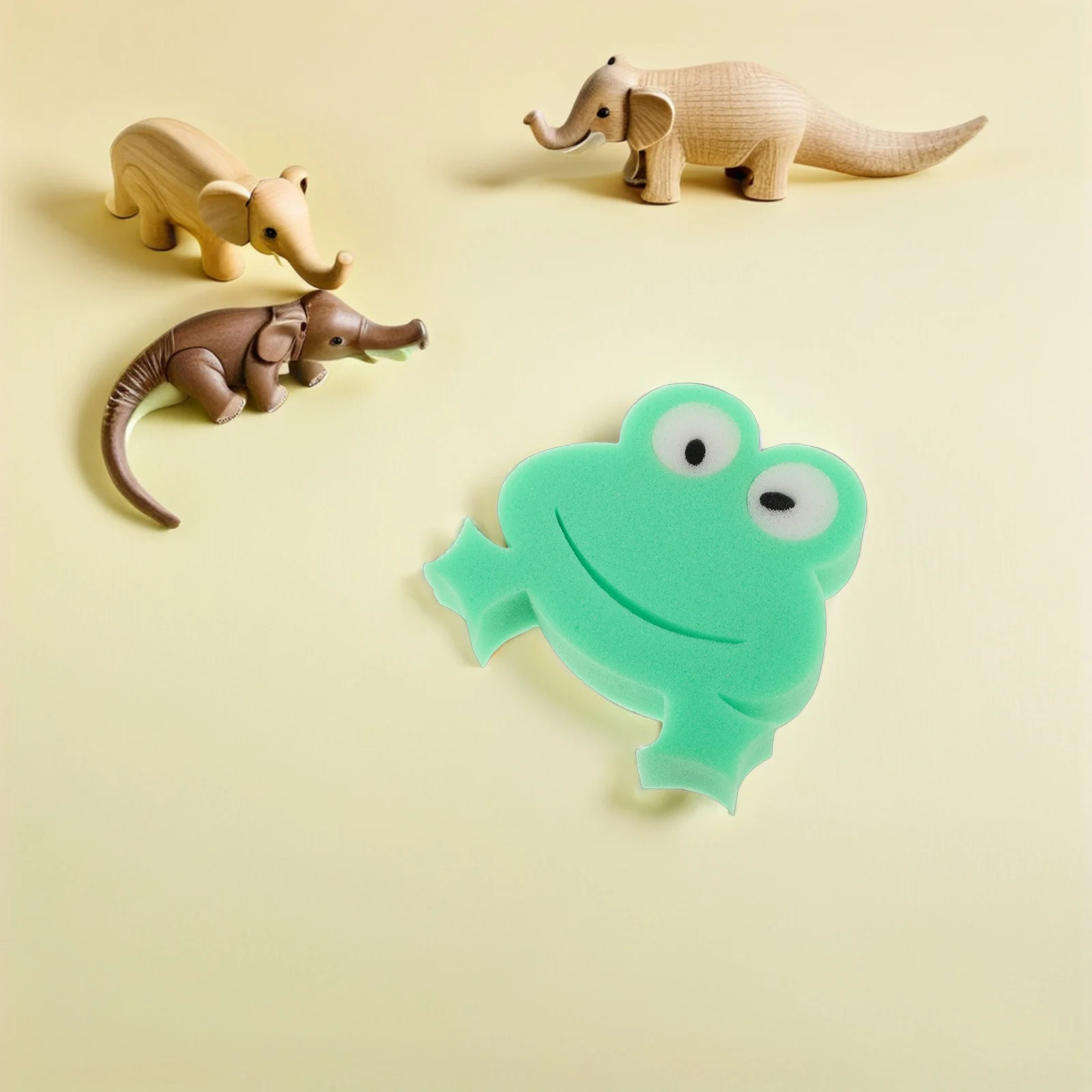 

4pcs Creative Bathing Toys Sponge for Kids Frog Cartoon Animal Infants Bathtub Newborn Soft Material Multi Use