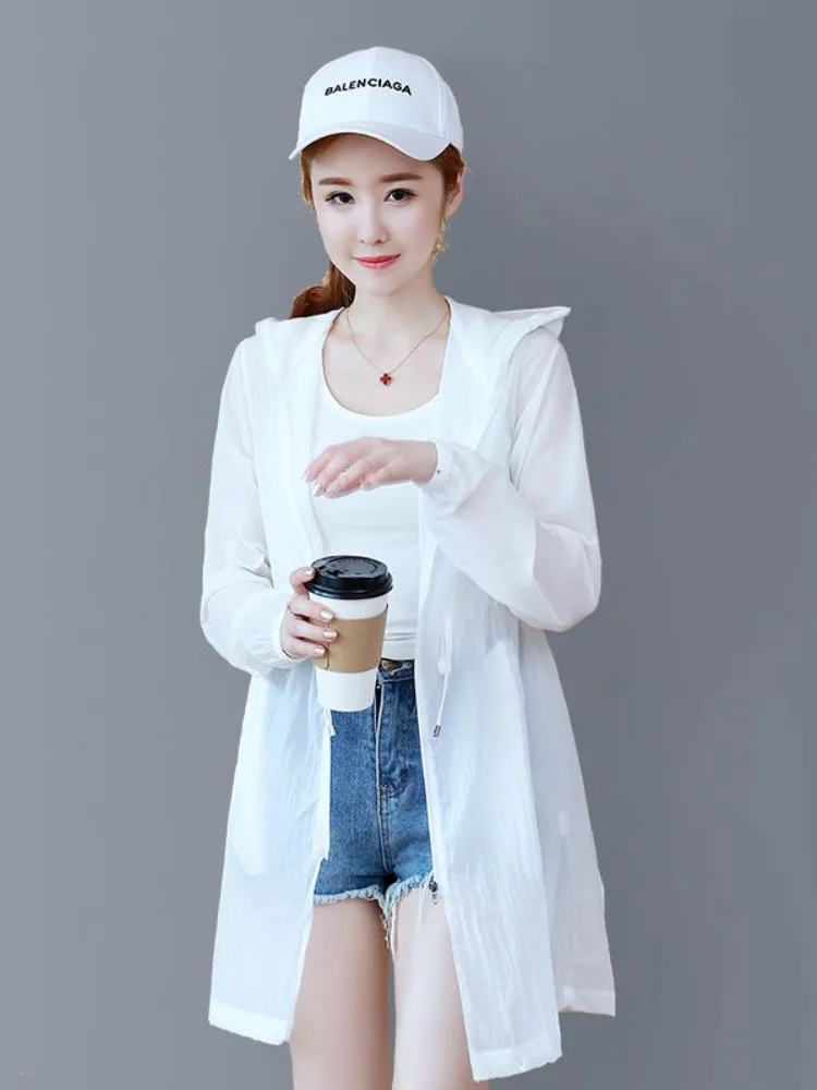 

Women's Mid-Length Summer Breathable Ice Silk Sun Protection irt Faionable Design Sensation Trendy Match Stand Fit Lon...