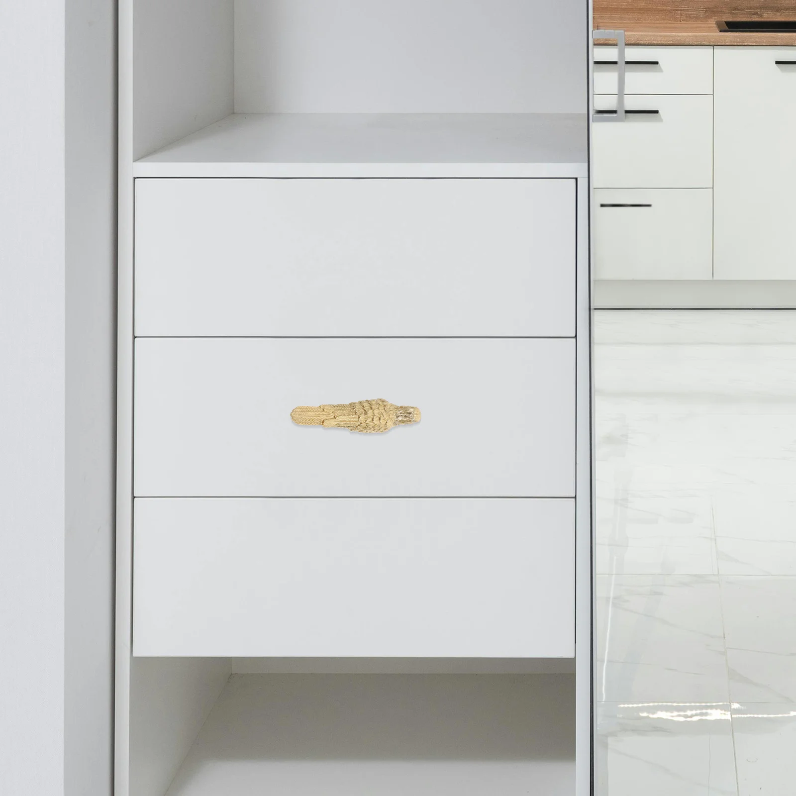 

Brass Bird Cabinet Handle Vintage Pulls for Drawers Kitchen Wardrobe Wine Cabinet Furniture Brass Bird Figurine