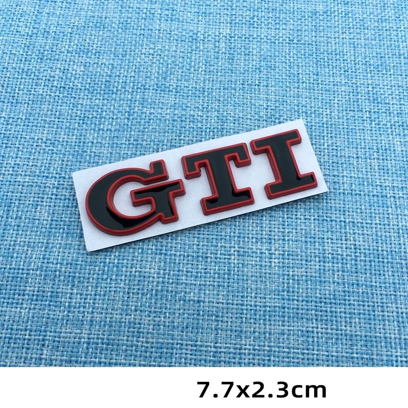 Рисунок 5 - 3D металлическая наклейка на решетку