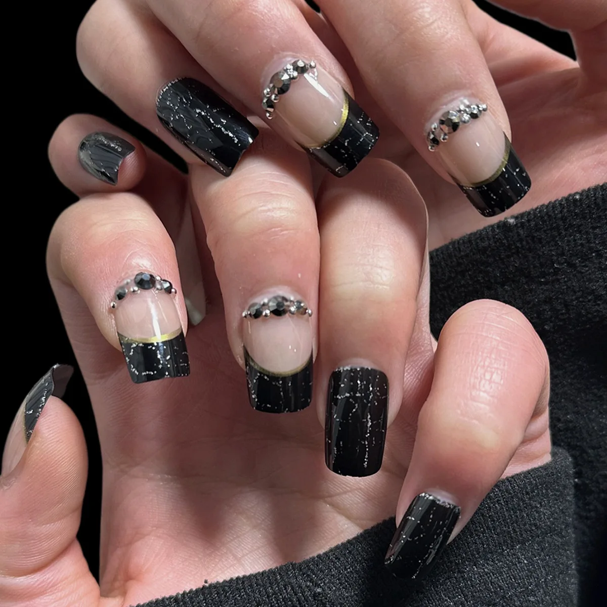 24Pcs Fake Nail Minimalist Everyday Black French Crackle Design with Glitter and Rhinestones Perfect Gift for Women and Friends