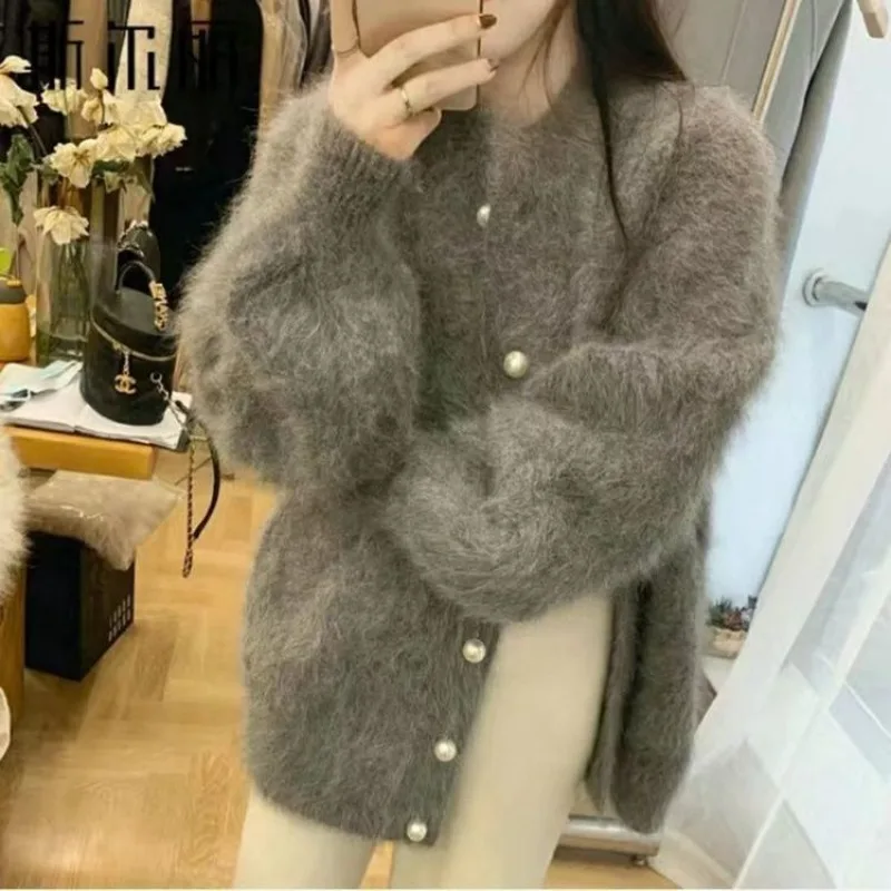 Luxury High-end Lazy Fluffy Jacket Autumn Winter Knitted Cardigan Sweater Long Sleeve Tops Design Faux Mink Pearl Button Jumper