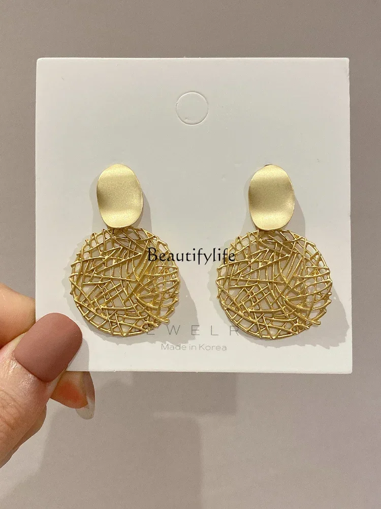 

Metal woven mesh circle earrings 2024 new popular European and American style earrings