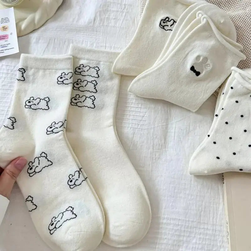 5 Pair New White Simple Cute Cartoon Dog Pattern Women's Sock Sweet-absorbing Comfortable Autumn Mid Tube Ankle Socks Wholesale