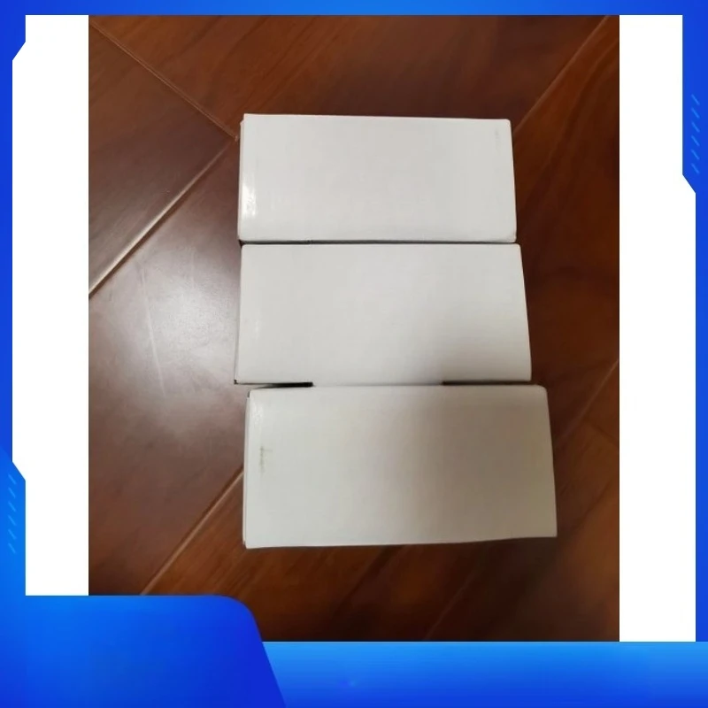 24 years Waters protection column 3 pcs BEH C18 1.7 um, 2.1X 5mm 186003975