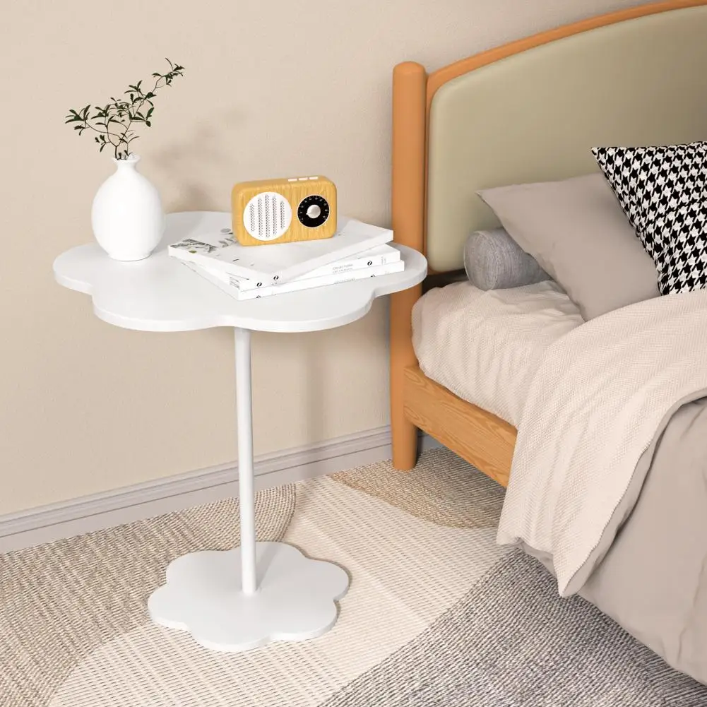 Cream Style Flower Shaped Small Coffee Table Creative Side Table Modern Simple Sofa Side Cabinet Table Small Coffee Living Room