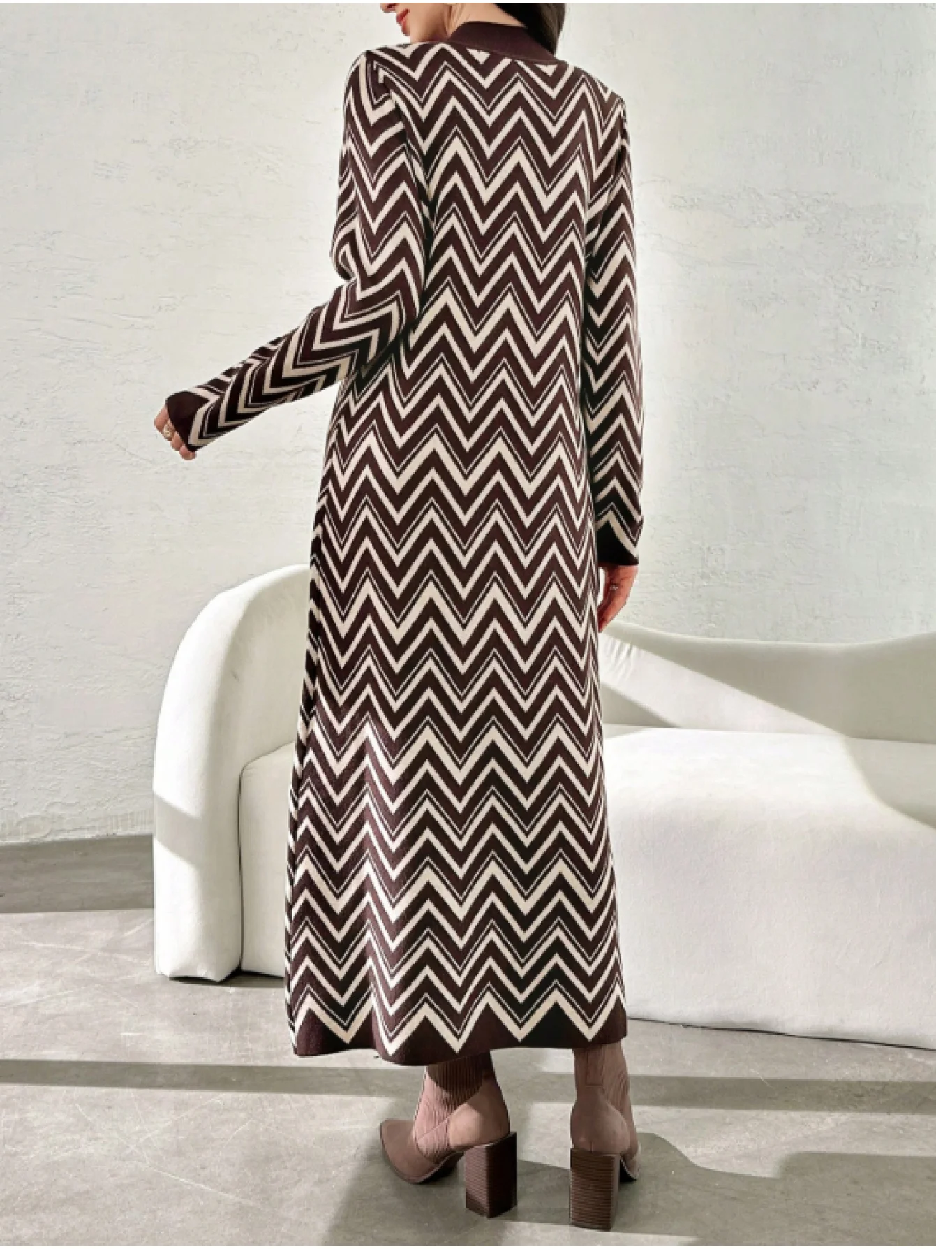 Picture 3: Temperament round neck geometric long sleeve knitted dress elegant ladies slimming sweater dress new style for autumn and winter
