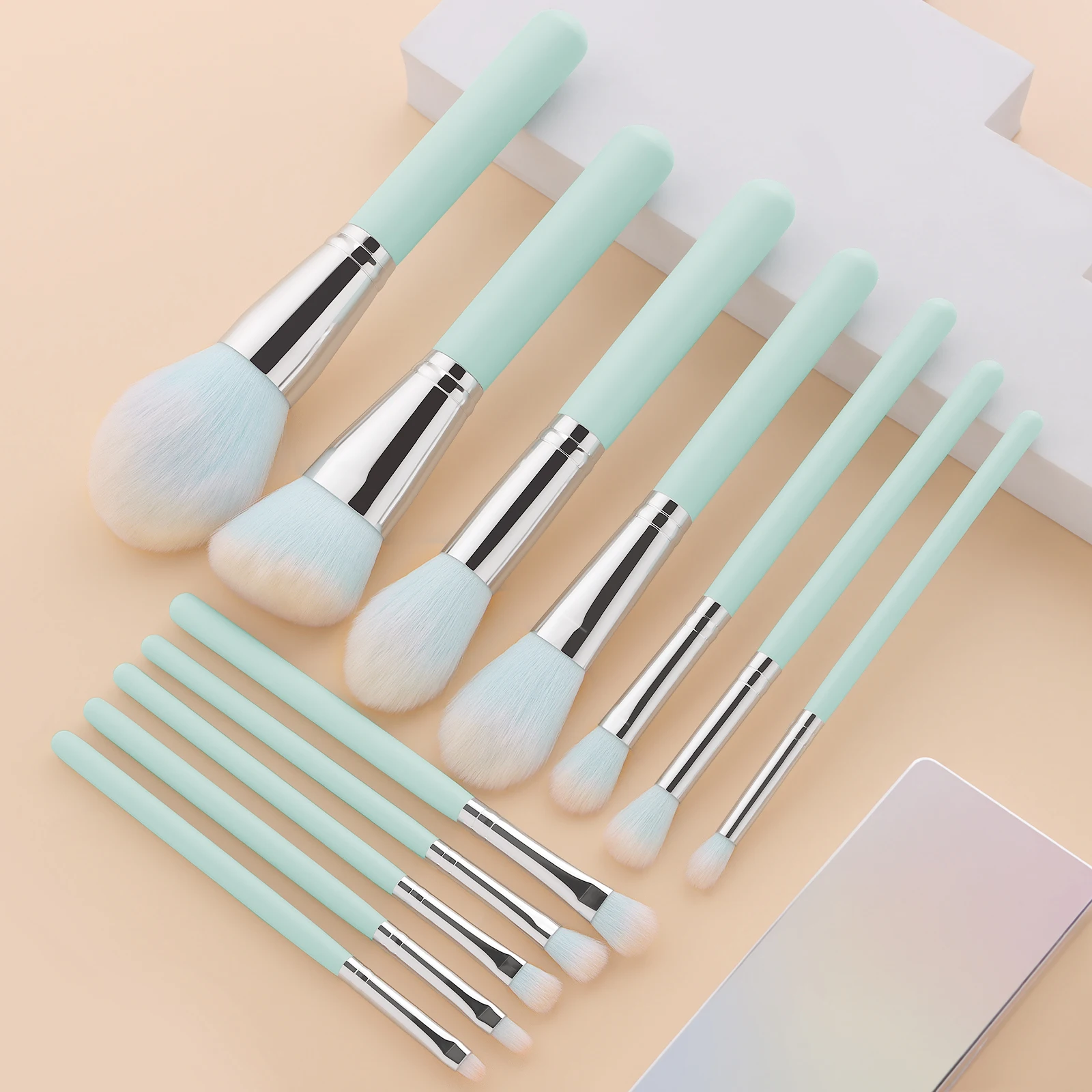 12Pcs Makeup Brush Set, Multi‑Size Face & Eye Brushes, for Powder, Foundation, Blush, Eyeshadow, Home & Travel