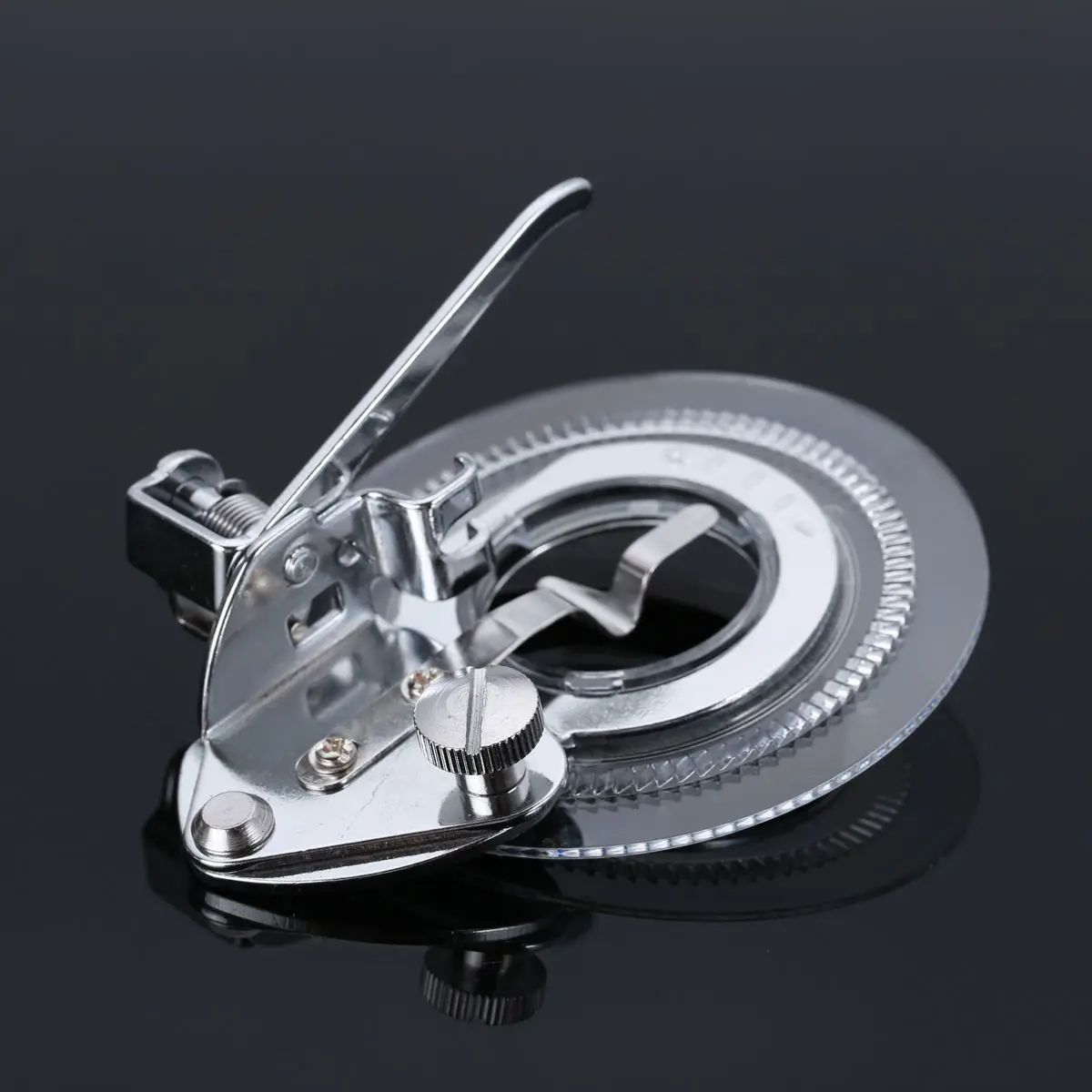 متعددة الوظائف زهرة الأقحوان غرزة قطعة قدم الضغط في ماكينة الخياطة لآلات الخياطة ذات عرقوب المنخفضة الزخرفية نمط دائري الخالق البلاستيك الصلب