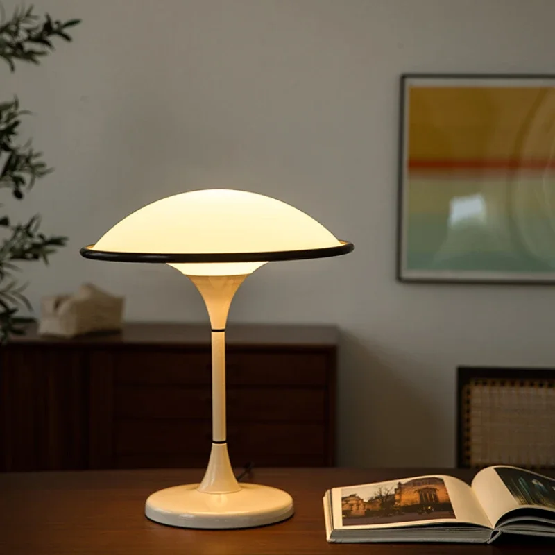 

Retro simple desk lamp study living room high-end acrylic bedroom bedside atmosphere flying saucer lamp