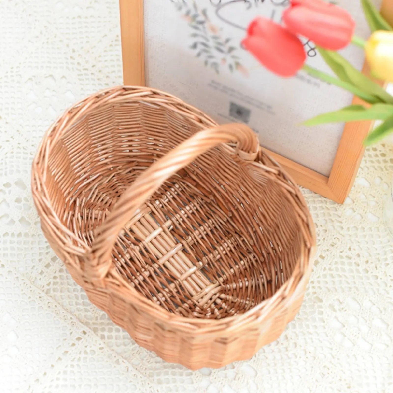 Rattan Outdoor Basket Hand-Woven Handmade Wicker Basket Pastoral Design for Wedding