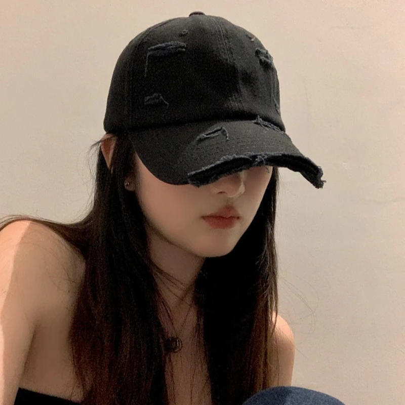 

Men's and women's new spring and summer hip-hop versatile soft top curved eave retro personality distressed hole duckbill hat