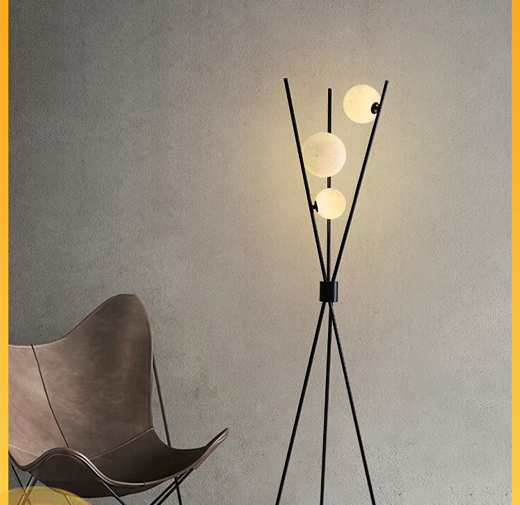 Lâmpada vertical criativa do assoalho do sofá da proteção do olho, lâmpada moderna do assoalho da lua