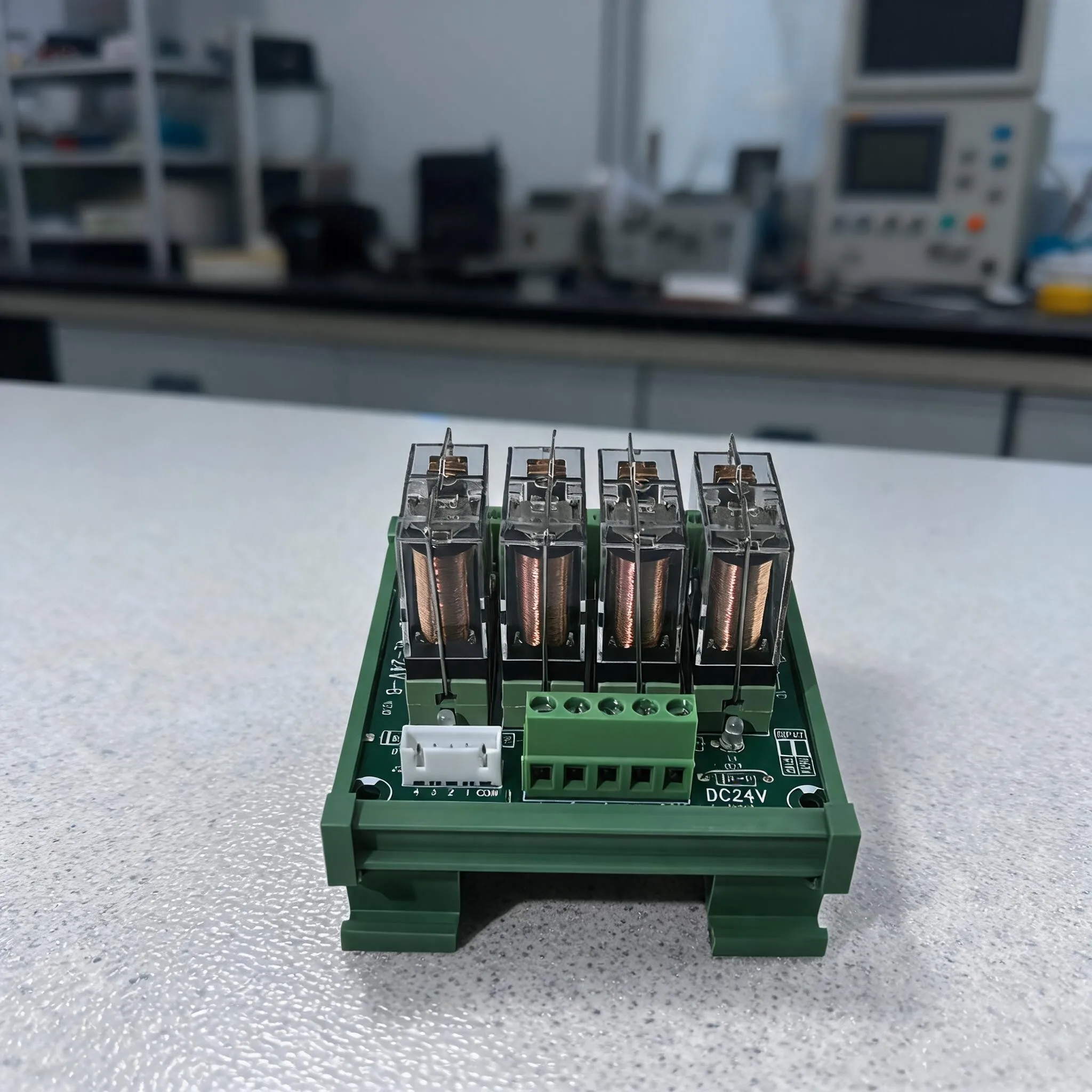 DC24V 4-Channel Relay for Control Systems Featuring 16A Contact Rating Dual Polarity LED Status Indication and DIN Rail Fit