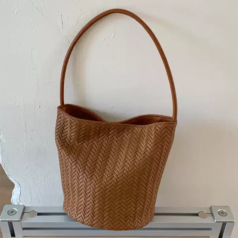 

Women's Underarm Shoulder Bag Niche Design Fashion Portable Bucket Bag Retro Rattan Large Beach Bag Trendy Large Women' Tote Bag