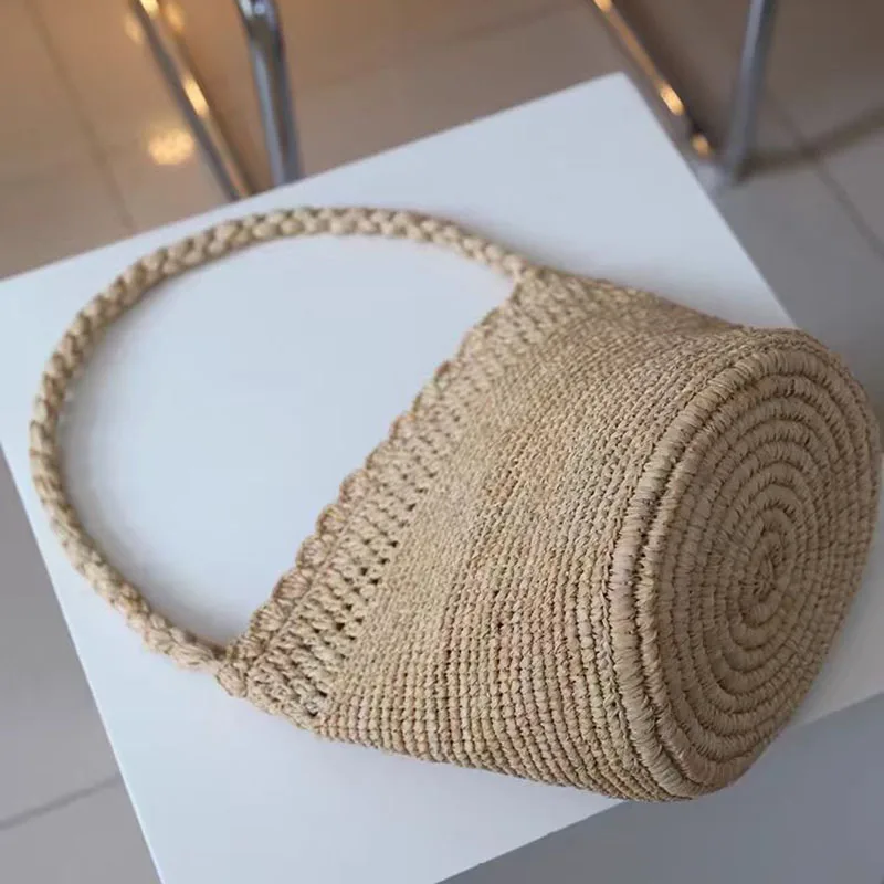 

Handmade Crochet Straw Bucket Bag Bohemian Raffia Women Handbag Travel Beach Bag Summer Vacation Woven Shoulder Bags for Women