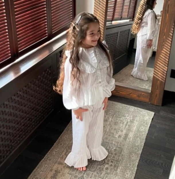 2026 Russian Spring and Autumn Children's Cotton Jacquard Ruffle Shirt Flare Pants Stylish Casual Two-Piece Set
