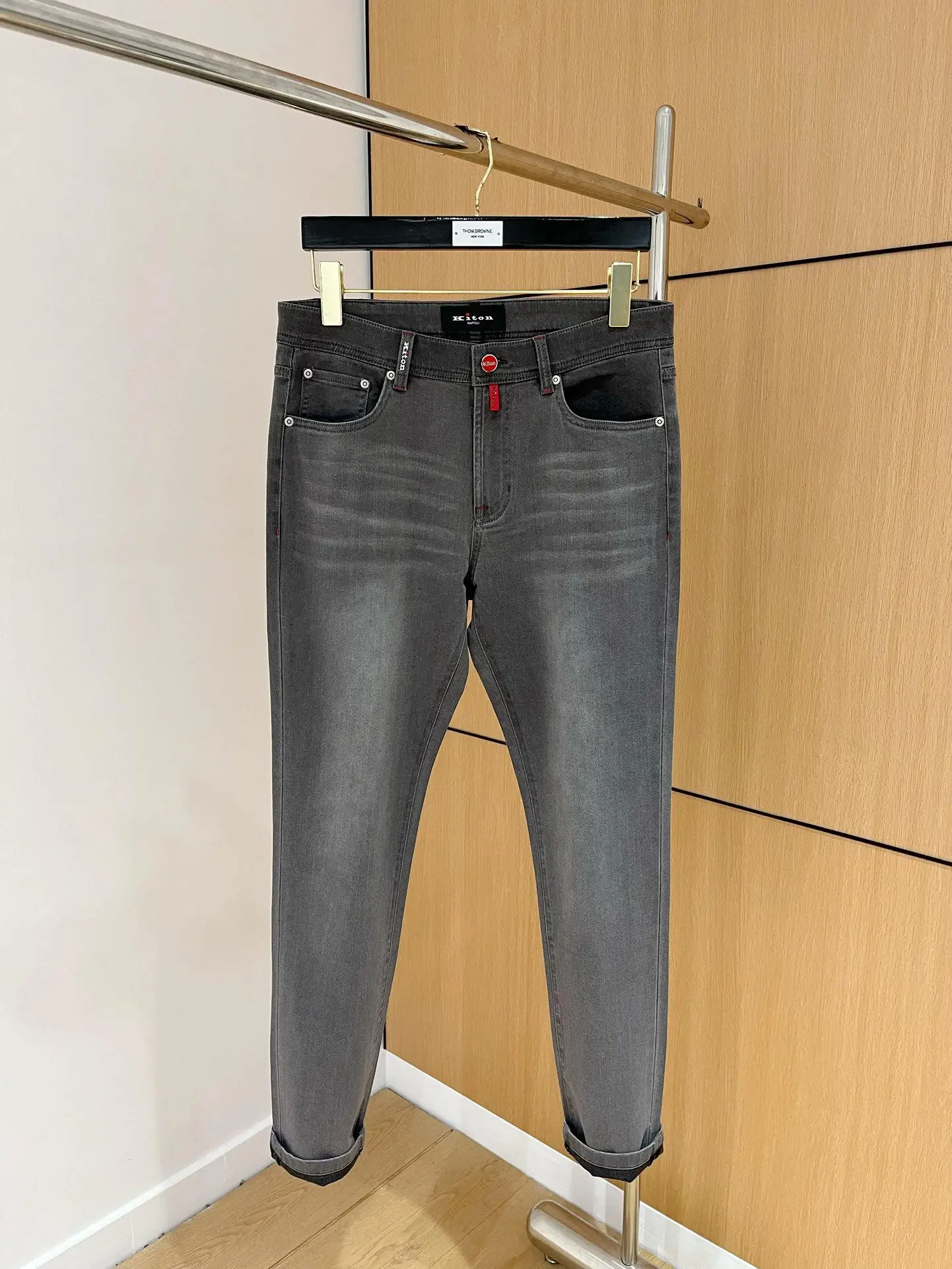 Jeans Kasual Pria Kaki Kecil Ramping Serbaguna Modis Warna Polos Kiton Italia Baru Musim Semi dan Musim Panas 25 25