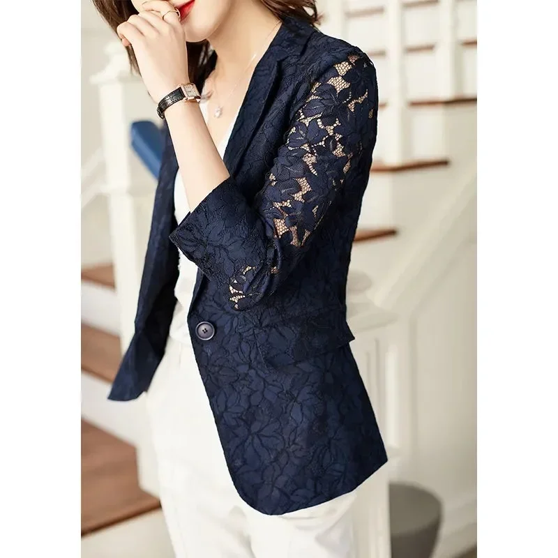 Autunno ed estate Temperamento Protezione solare Hollow Blue Ladies Blazer Donna Top Elegante giacca da abito in pizzo Donna 2025