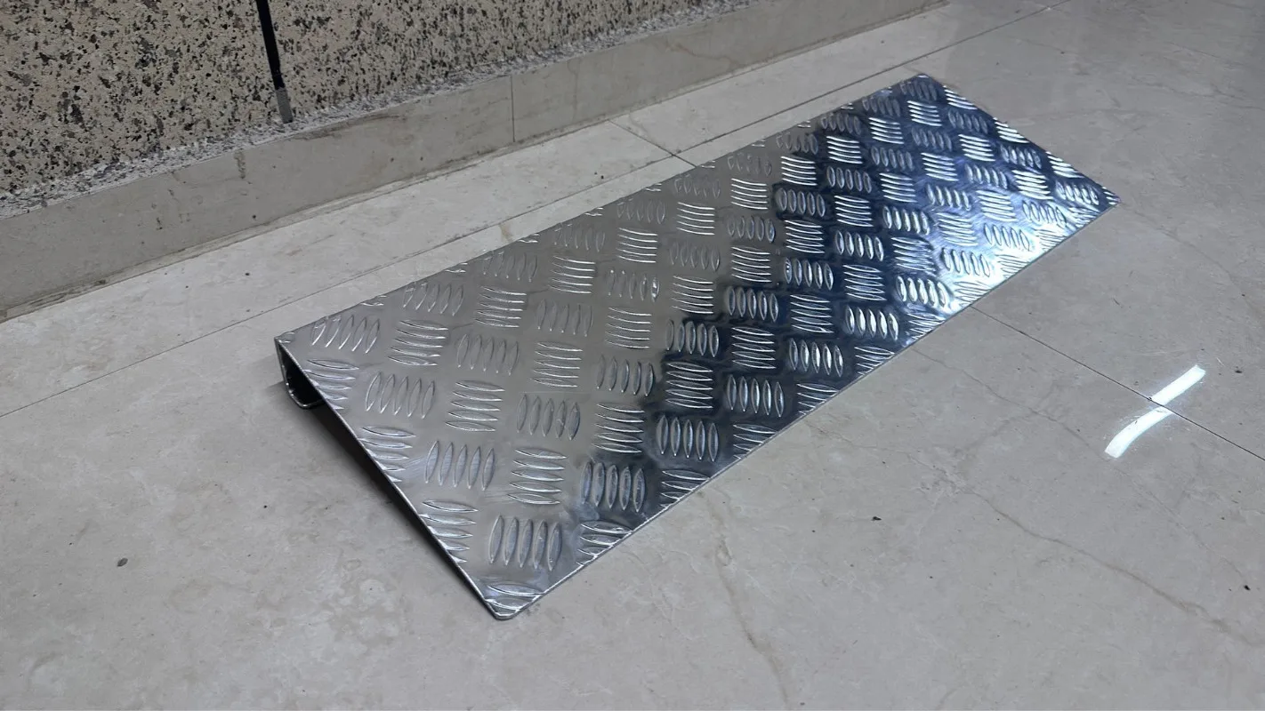 High quality aluminum alloy ramp threshold climbing board wheelchair ladder