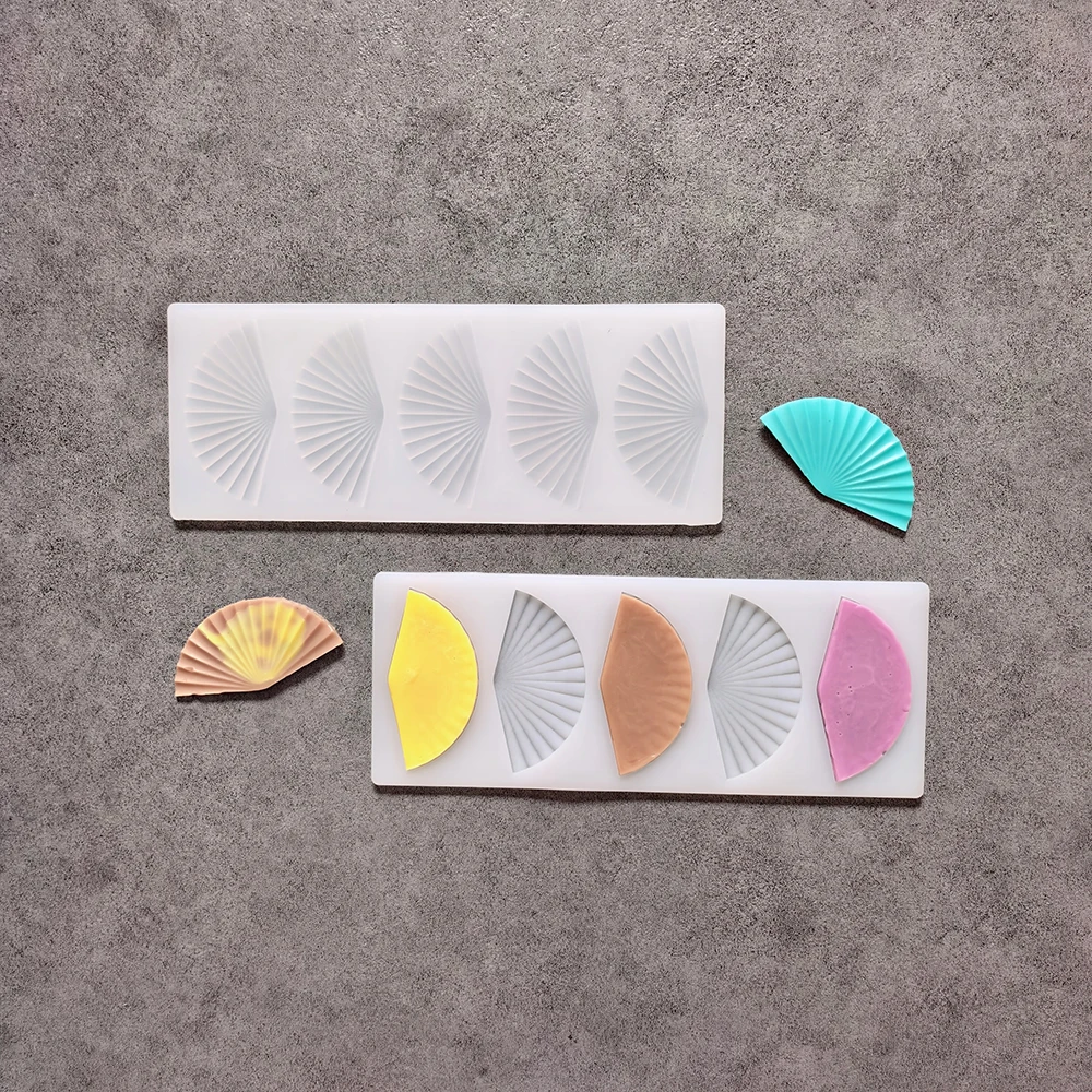 1pc Creative 5-hole fan-shaped silicone mold DIY chocolate candy pudding dessert cake decoration plugin biscuit baking mold