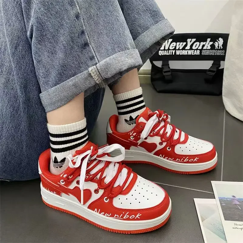 Il nuovo aumento degli amanti delle scarpe da Cricket resistente all\'usura ventilare le scarpe sportive da donna scarpe Casual da uomo in pelle