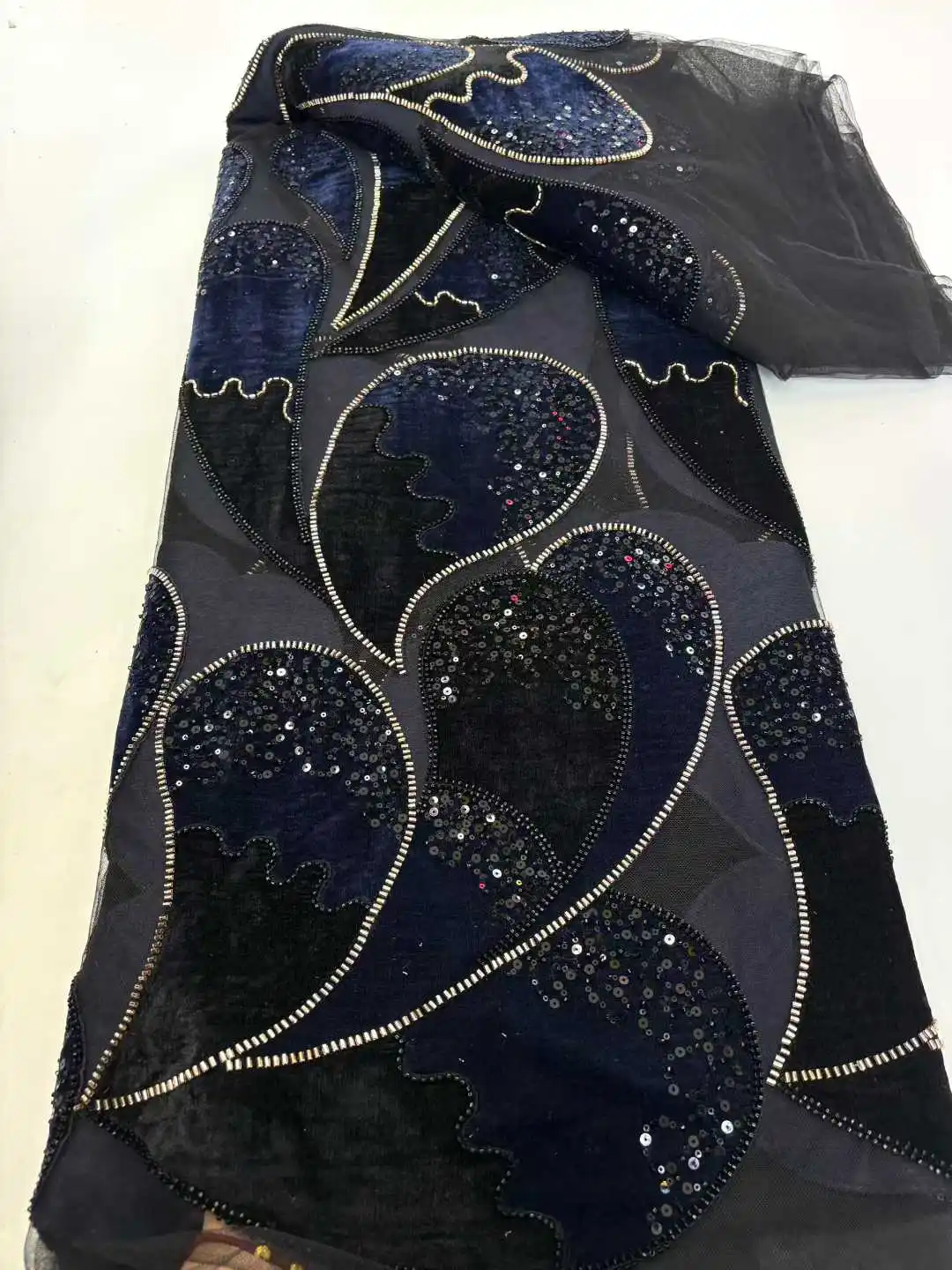 New African Nigerian Fashion Bride Lace Fabric With Beads Hig-End Luxury Embroidery Heavy Fabric For Wedding Dress Party 2025