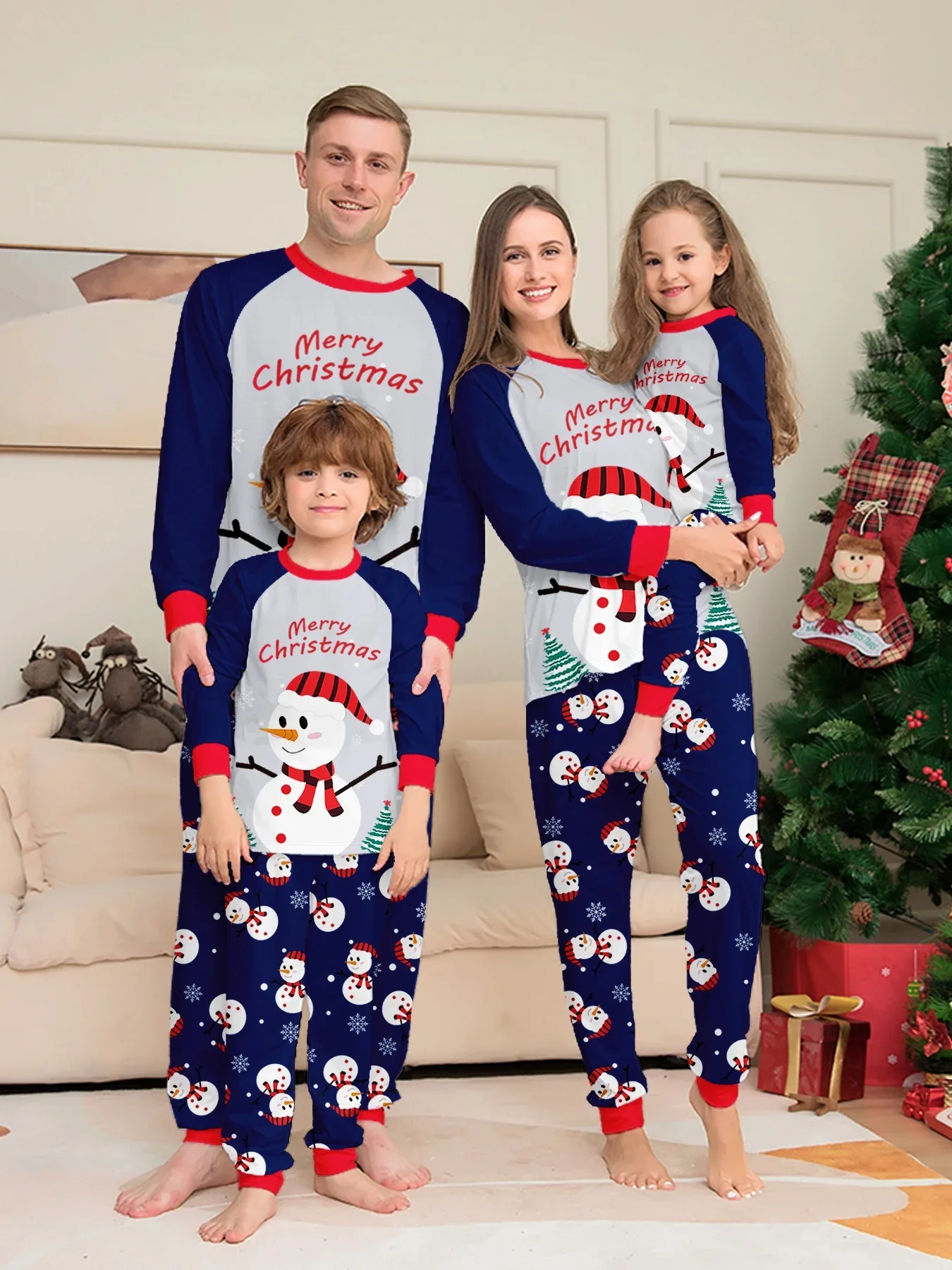 Xmas Family Look Cartoon Snowman Print Women Men Boys Girls Matching Clothes Cute Soft Christmas Pajamas Set Baby Dog Romper Pjs
