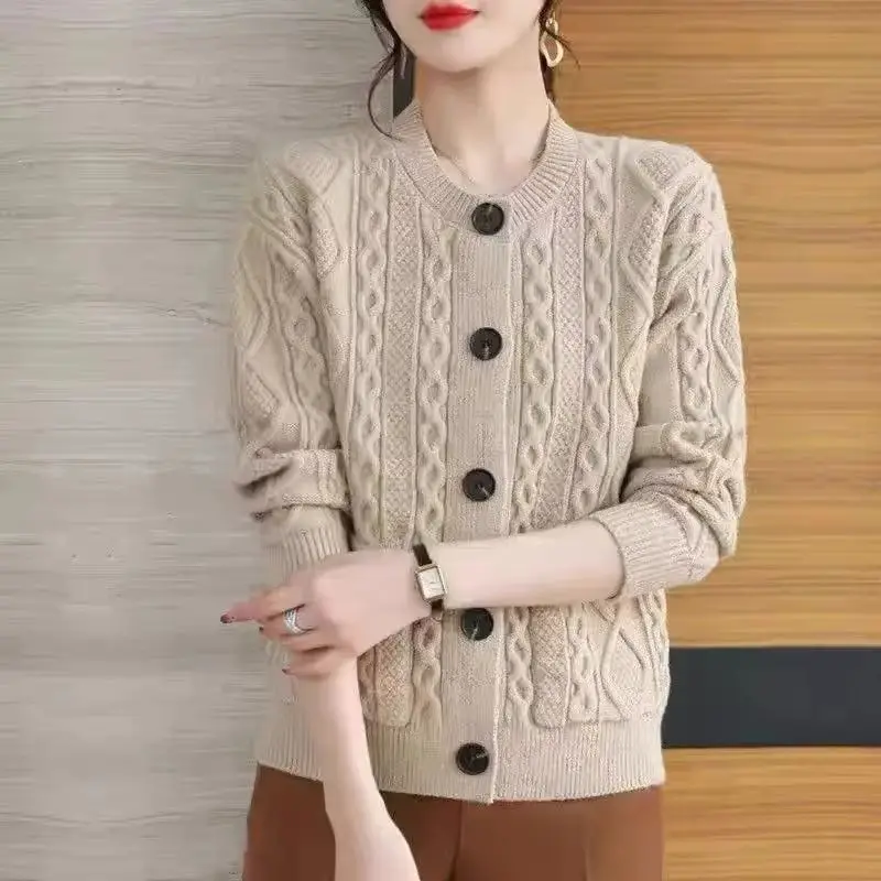 2025 Autumn Winter Long Sleeve Loose Women Knitting Cardigan Sweater Jacket Single Breasted Comfortable Female Sweater Coat
