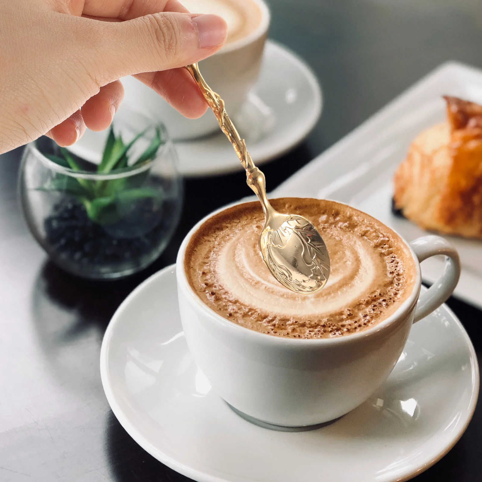 

4pcs Vintage Carved Bowl Stainless Steel Mixing Spoon For Coffee Cake Dessert Ice Cream Cocktail Serving Kitchen Bar Tool