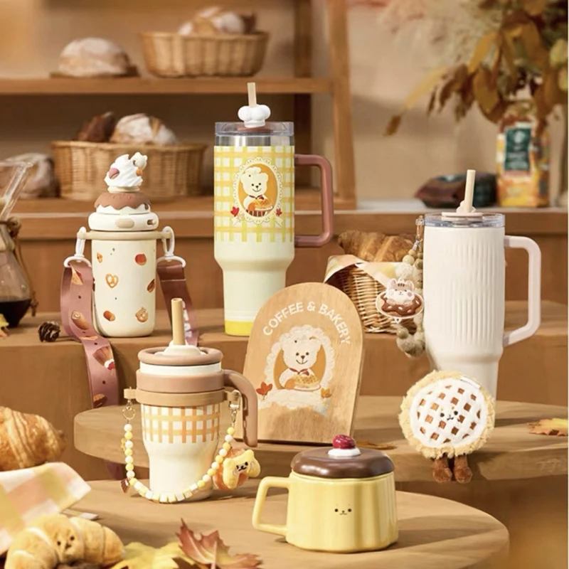 

Новинка 2023 года, серия Bk Bear Dessert House, соломенная кружка из нержавеющей стали, 1270 мл, изолированная чашка с ручкой для хлеба, Рождественский подарок